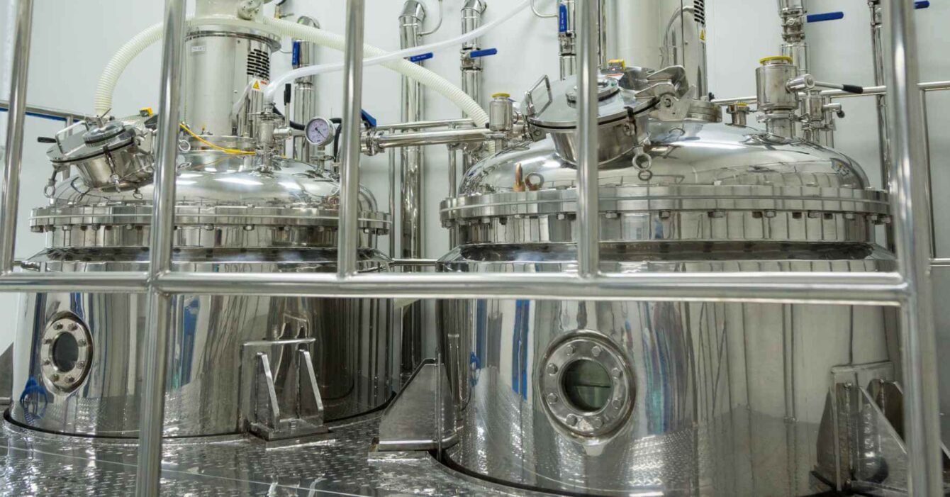 Tanks and Containers-3